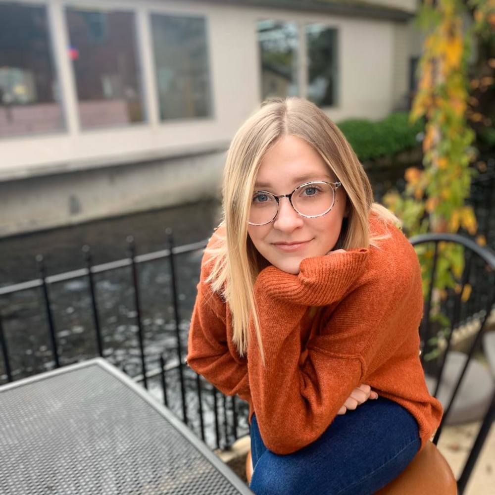 Meet your Posher, Charlene